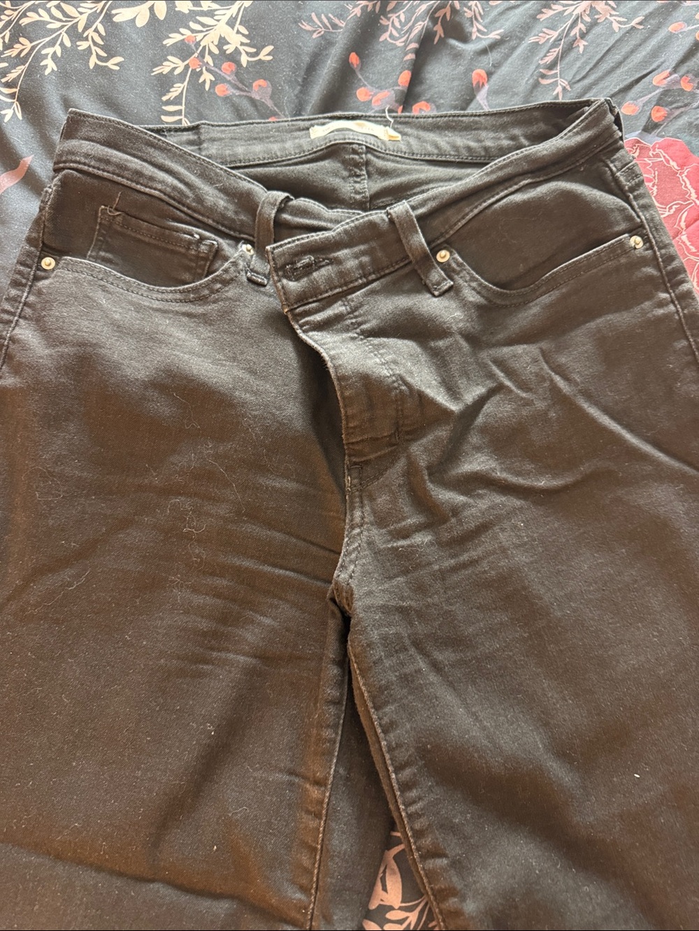 Women's Black Stretch Levi’s Jeans